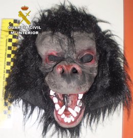Máscara de gorila utilizada por atracadores