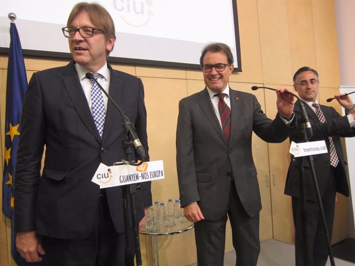 Artur Mas, Guy Verhofstadt y Ramon Tremosa (Archivo)