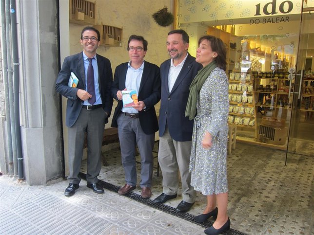 Presentación de 'Josep Pla investiga un crim al delta de l'Ebre' de Porcel