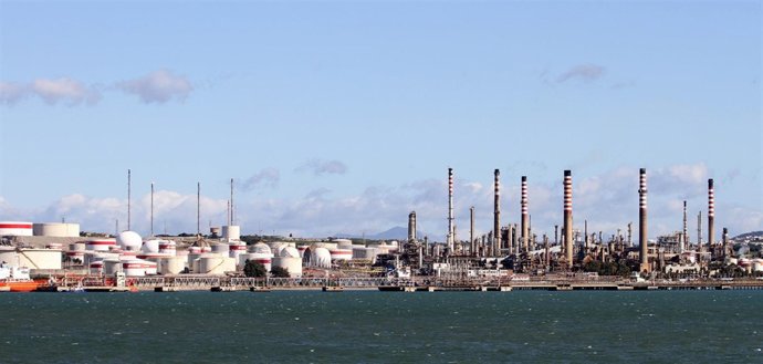 Refinería de Cepsa en San Roque