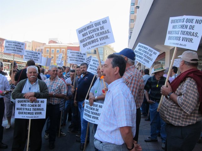 Los regantes del Páramo Bajo de León y Zamora se concentran en Valladolid