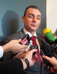 La CEV dice "basta" a más recortes e insta al Gobierno central a "ponerse las pilas" con la Comunitat