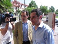 Moreno apoya que los alcaldes digan a la Junta que "ya está bien de adelantar dinero"