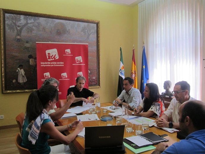 Reunión IU y Clúster de la Energía