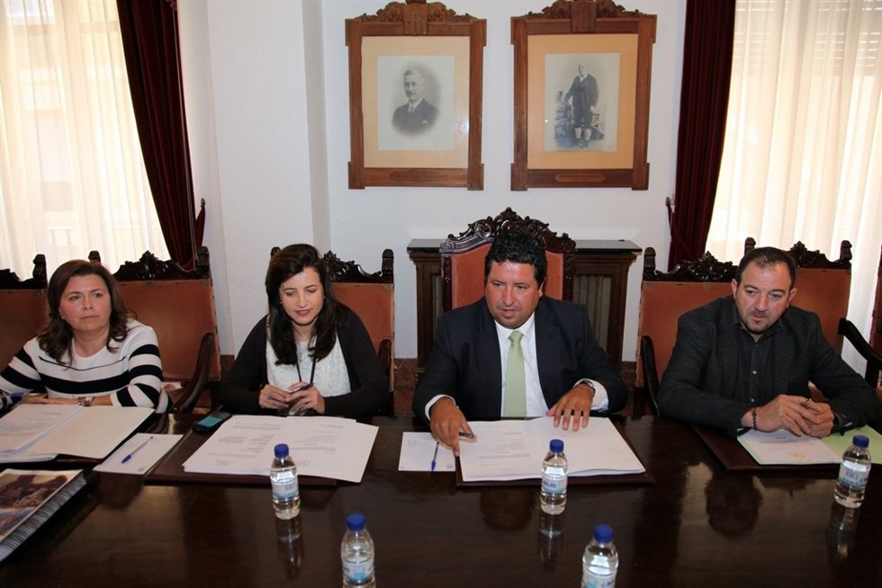 Reunión del patronato de la Fundación Blasco de Alagón