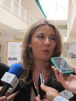 Cristina Teniente, Vicepresidenta Portavoz Del Gobierno De Extremadura