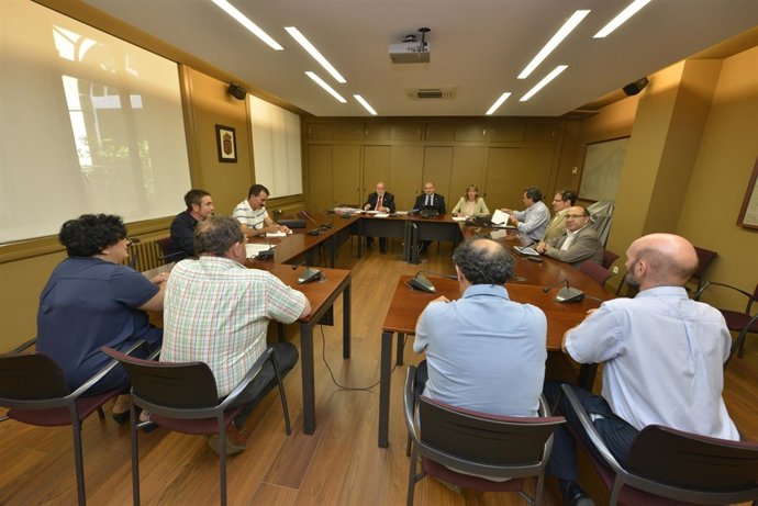 Primera reunión de la comisión sobre Memoria Histórica                  