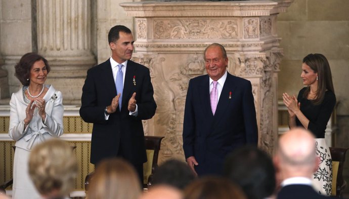 El Rey Juan Carlos y el Príncipe Felipe 