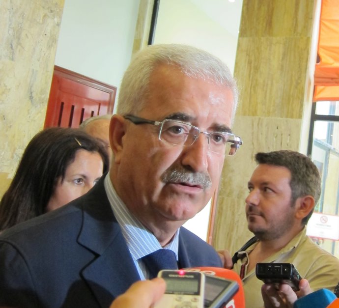 Manuel Jiménez Barrios, cosnejero andaluz de la Presidencia