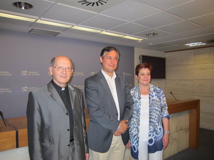 Pedro Merino, José Luis Pérez Pastor y Almudena Martínez