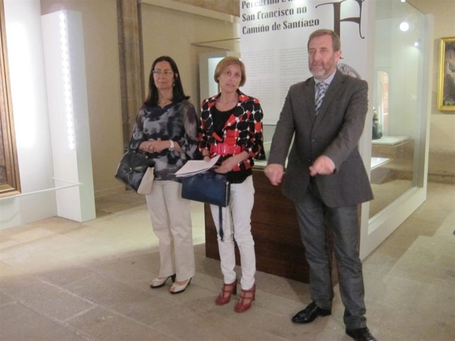 Nava Castro, en el medio