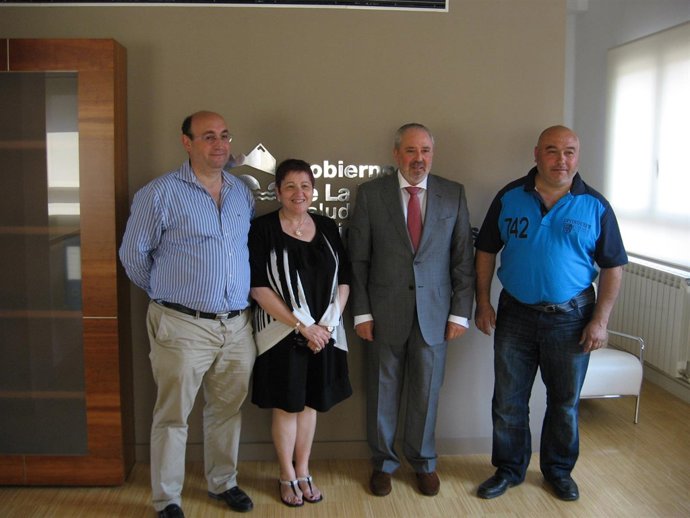 Convenio con 11 municipios del Camero Viejo