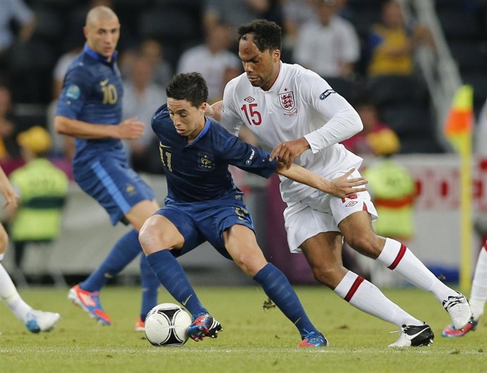 Nasri Y Lescott En El Francia - Inglaterra De La Eurocopa