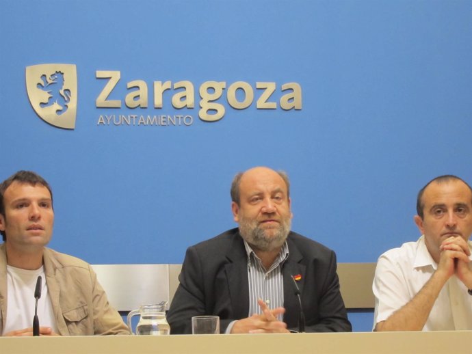 Los tres concejales de IU en el Ayuntamiento de Zaragoza