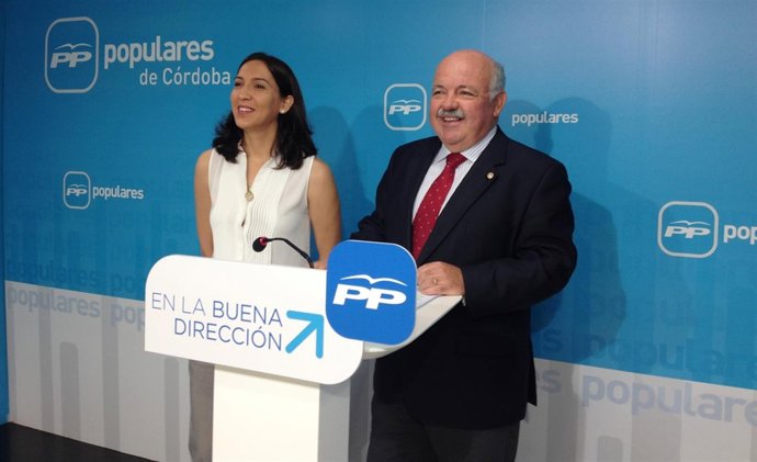 Obrero y Aguirre en la sede del PP de Córdoba