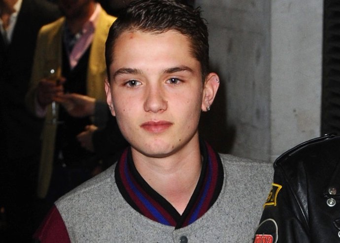 Hijo Jude Law Rafferty Law se abre hueco en el mundo de la moda como modelo