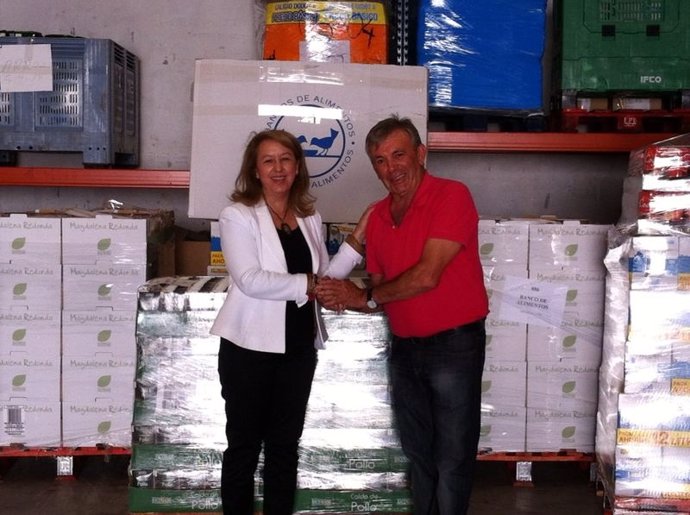 Mercadona entrega 2,7 toneladas de alimentos al Banco de Alimentos de Valencia