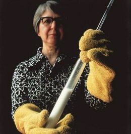 Stephanie Kwolek, inventora del material antibalas