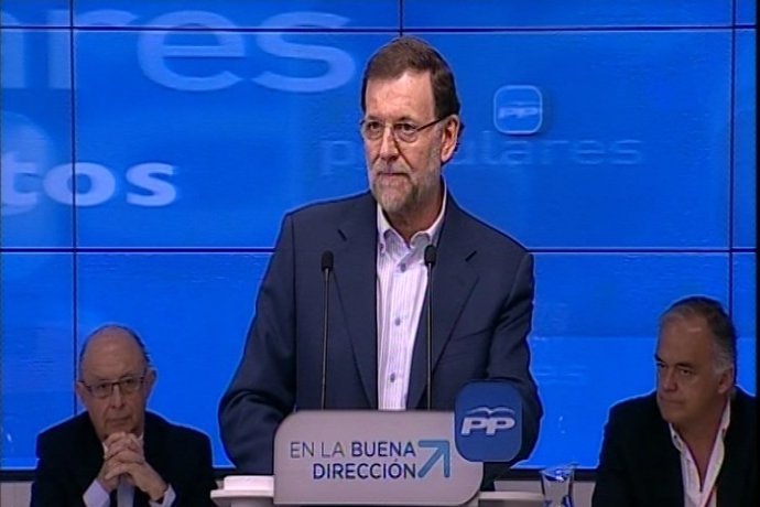 Rajoy avanza que en junio volverá a crearse empleo