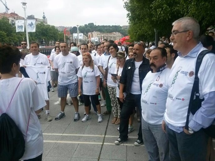 Más de 700 personas participan en la marcha en Bilbao