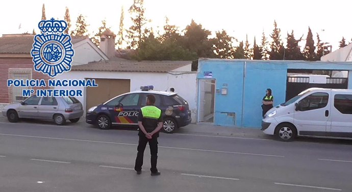 La Policía Nacional desmantela un prostíbulo en San Javier