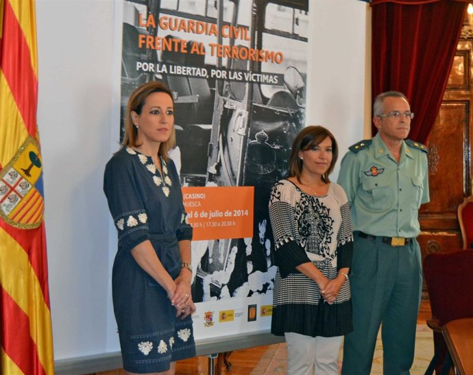 María Teresa Lacruz, Ana Alós y Vicente Reig.