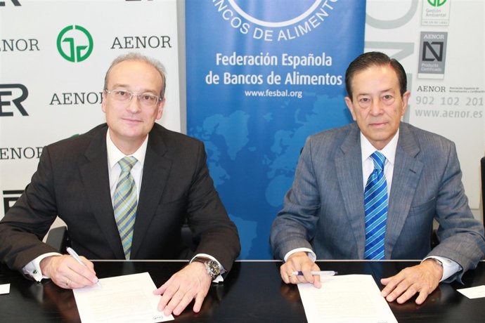 Director general de AENOR y el director general de FESBAL