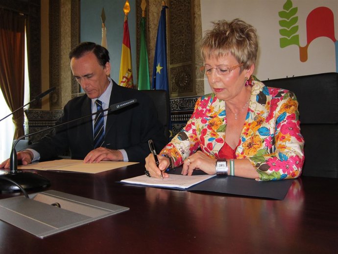 Víboras junto al rector de la UCO