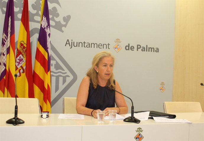 Irene San Gil en rueda de prensa