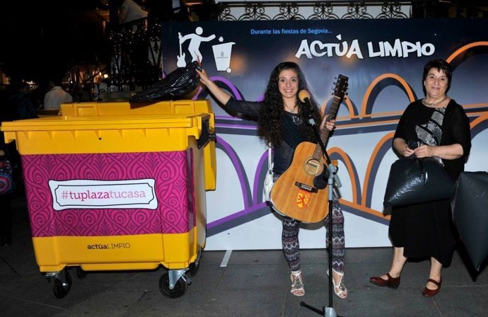 Photocall propuesto para concienciar con la recogida de residuos