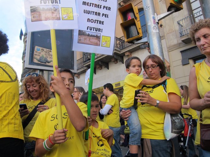 Manifestación contra la Lomce y los recortes en Barcelona 24O ley Wert