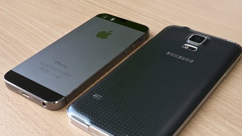 IPhone 5 y Samsung Galaxy S5