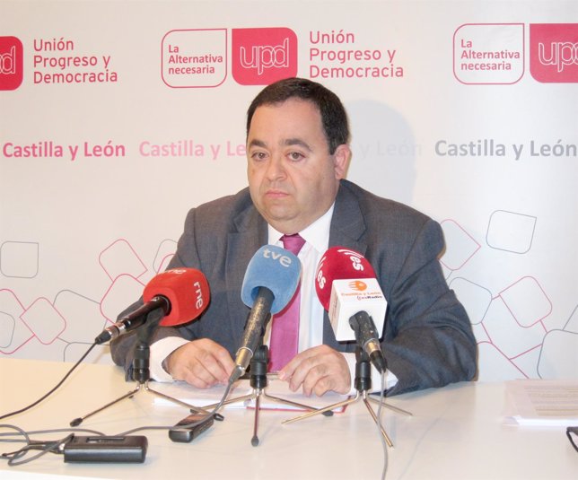 El coordinador territorial de UPyD en Castilla y León, Rafael Delgado