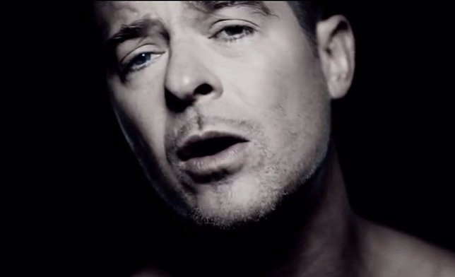 Robin Thicke estrena videoclip para Get Her Back