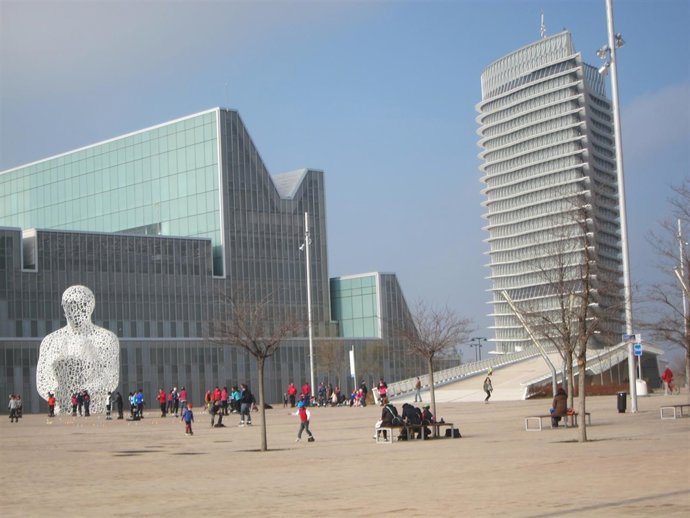 Palacio de Congresos y Torre del Agua