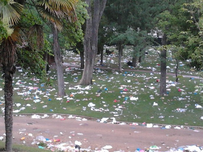 Ribera del río donde se celebró San Juan