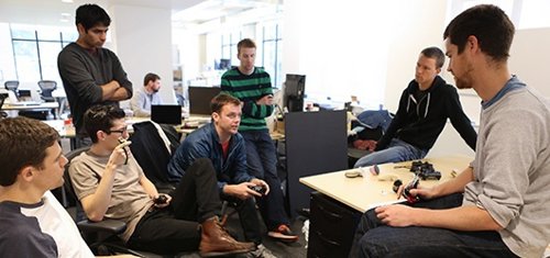 Equipo de Carbon Desing 