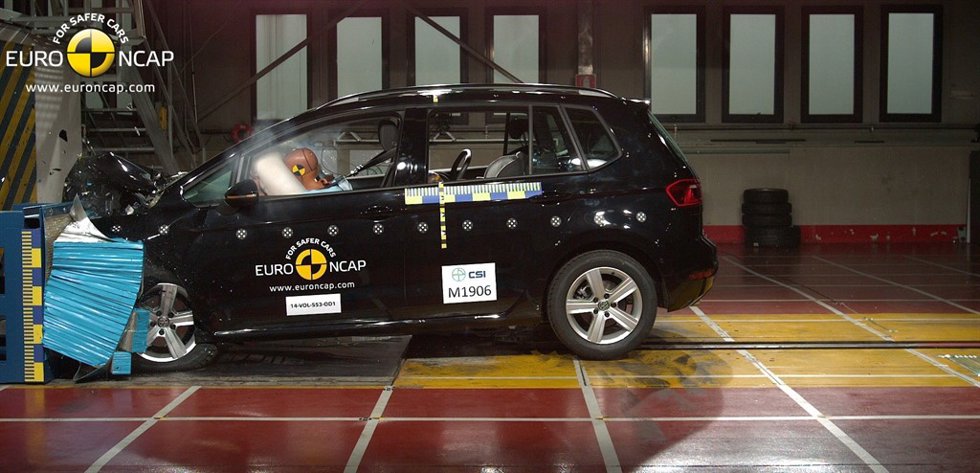 Volkswagen Golf Sportsvan, test de choque frontal