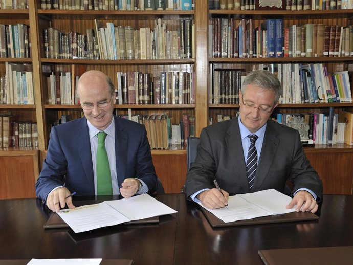 Armando Solís (Veterinarios) y Antonio Romero (Caja Rural Asturias)