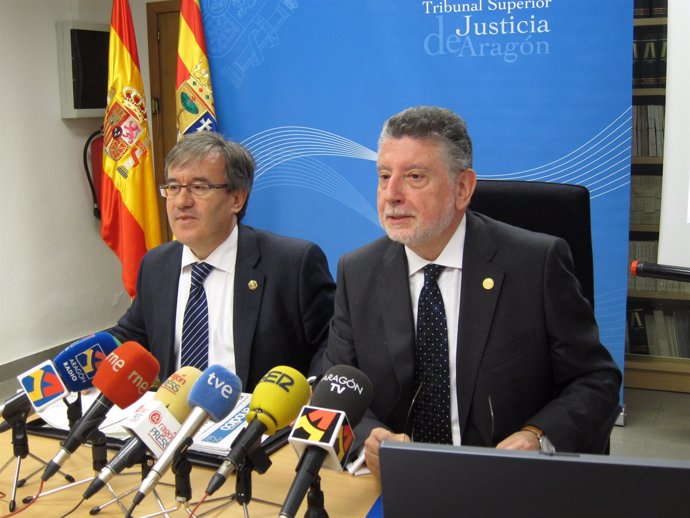 Fernando Zubiri y Ángel Dolado en rueda de prensa en el TSJA
