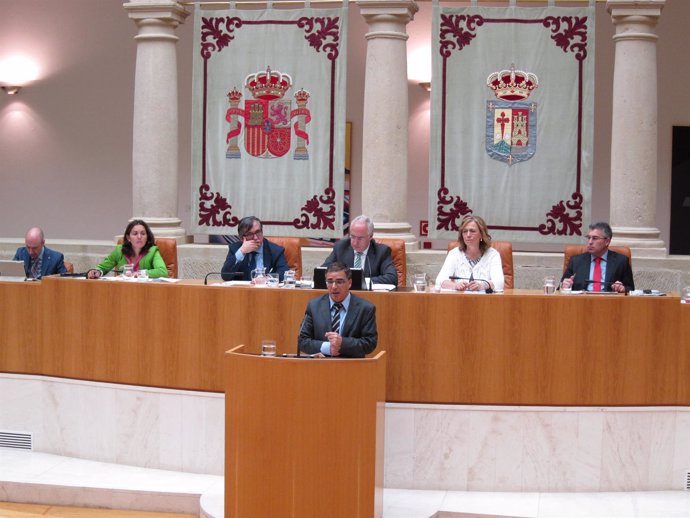 El portavoz del PSOE, Pablo Rubio, en el Debate del Estado Región
