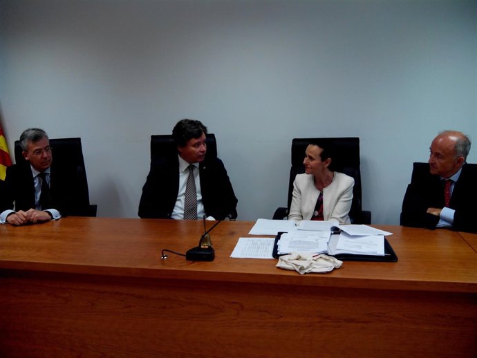 Santamaría conversa con Pilar de la Oliva