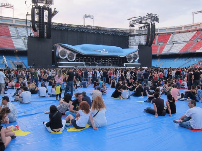 Público en el concierto de Bon Jovi en Madrid