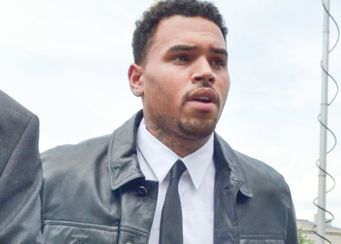 Tras 108 días en la prisión Chris Brown se enfrenta a un nuevo juicio