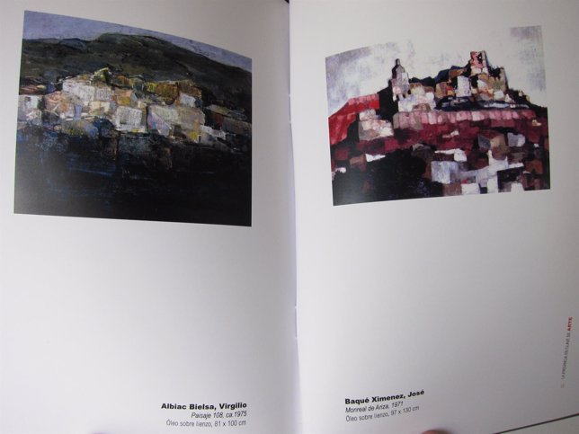 Catálogo con dos de las obras de la exposición de 'Naturalezas y arquitecturas'