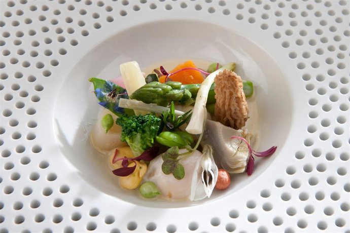 Plato del chef valemciano Ricard Camarena