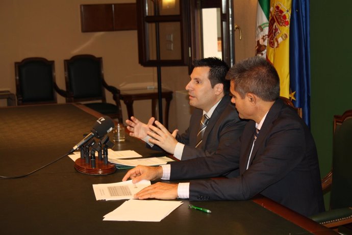 Expósito y el gerente provincial de IDEA, Manuel Pérez