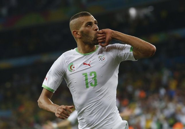 Slimani celebra el gol del empate ante Rusia