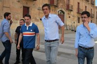 Madina: "Tenemos derecho a decidir todos una reforma constitucional de carácter federal"