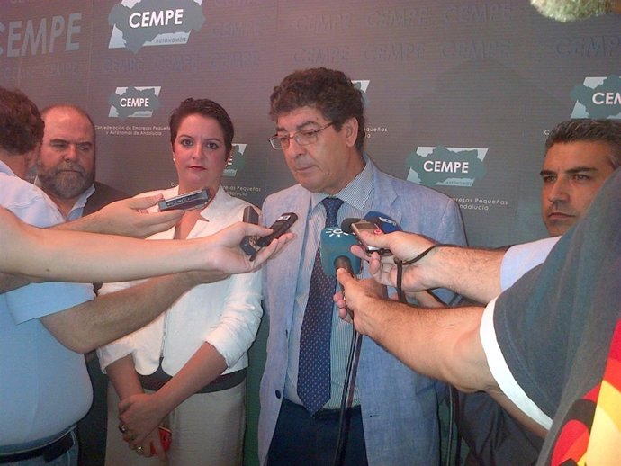  El Vicepresidente De La Junta, Diego Valderas.